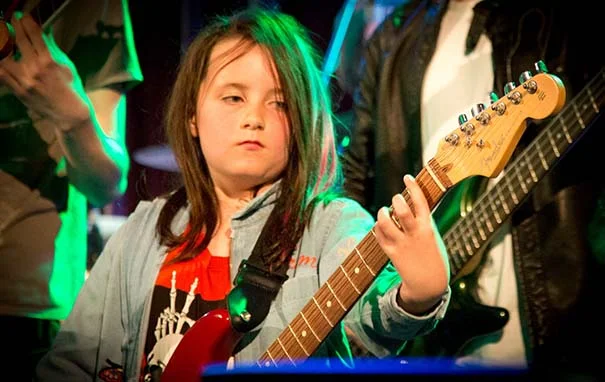 childrens-guitar-lessons-saffron-walden