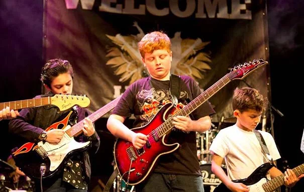 childrens-guitar-lessons